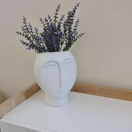 Dori's Wilson Studio At Blloku Neighborhood Apartment Tirana