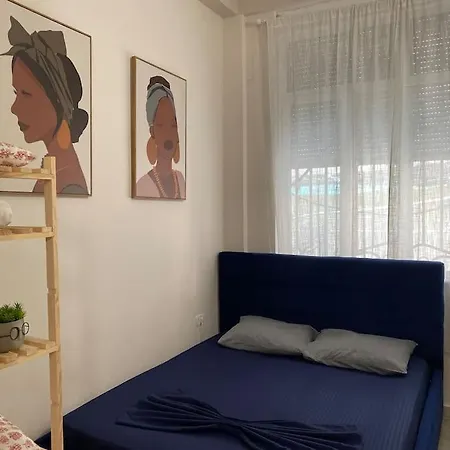 Dori's Wilson Studio At Blloku Neighborhood Apartment