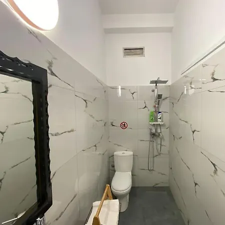 Apartment Dori's Wilson Studio At Blloku Neighborhood Tirana